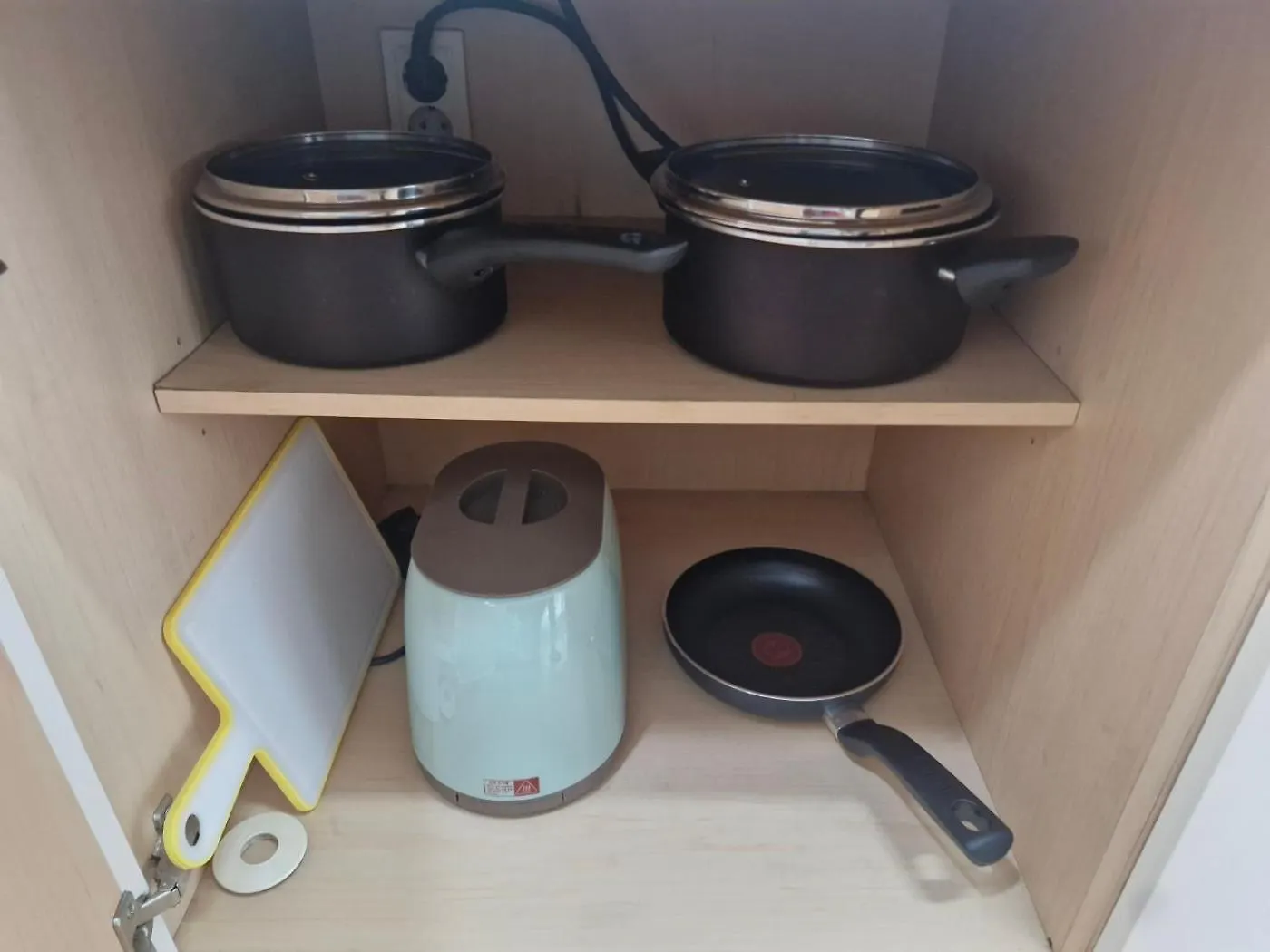 Hongdae Guesthouse3 1Min From Hongik Uni Station Exit #1 Seoul Apartment