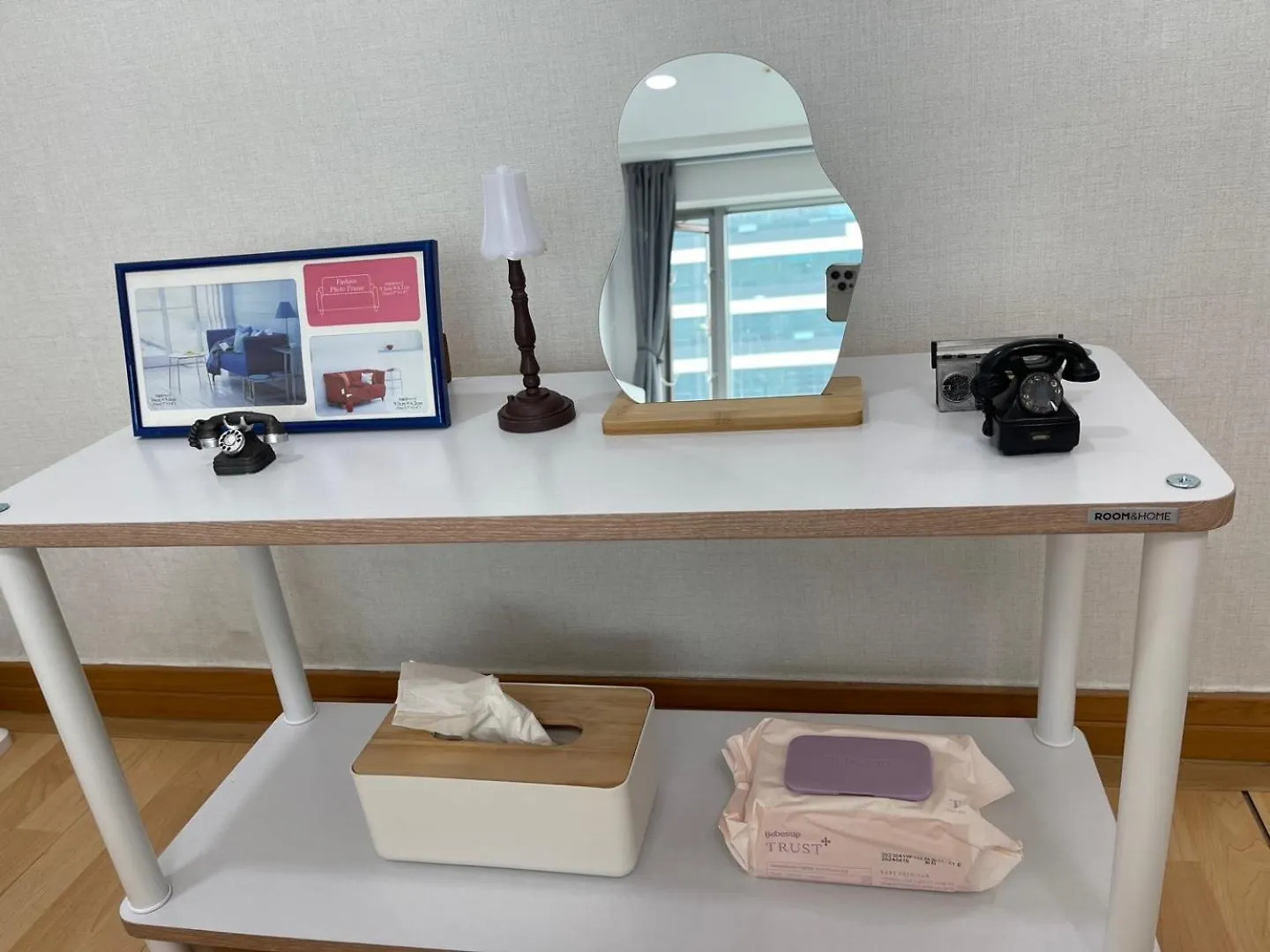 Hongdae Guesthouse3 1Min From Hongik Uni Station Exit #1 Seoul Apartment